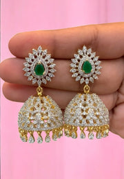 Beautiful Gj polish jumkhas with green stone -perfect for any occasion